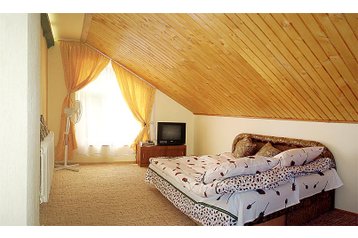 Ucraina Privát Malyj Bereznyj, Exteriorul